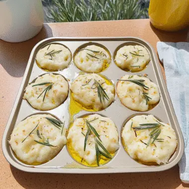 Garlic Rosemary Focaccia Muffins