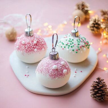 Christmas Ornament Cakes